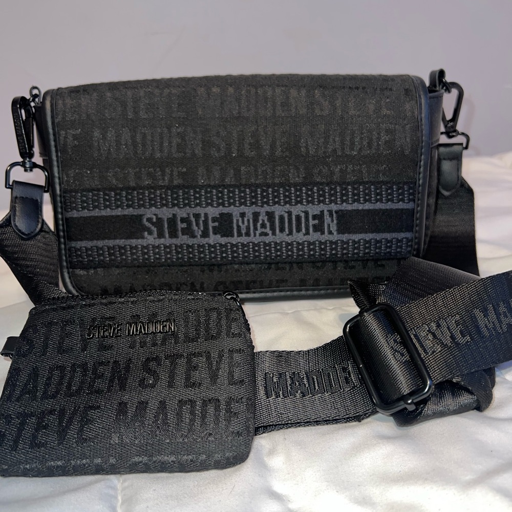 Steve Madden Black Crossbody Bag with Logo Detail